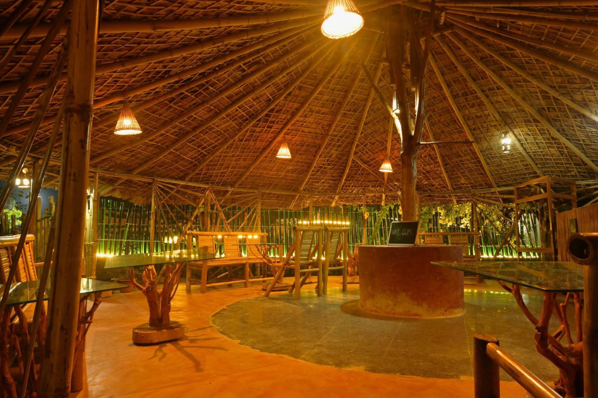 فندق Gorh Retreat Kāziranga المظهر الخارجي الصورة